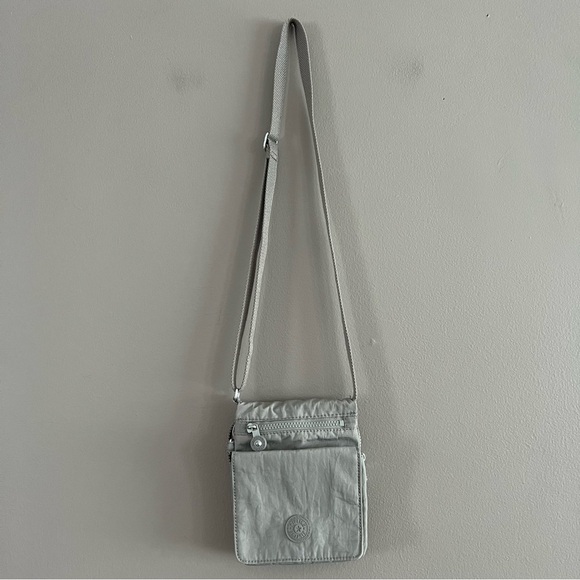 Kipling Eldorado Crossbody Minibag Lightweight Nylon Travel Bag Adjustable Strap - Picture 5 of 14